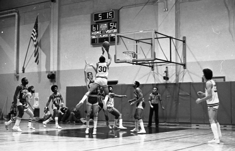 1980 Men's Basketball, February Home Game 17