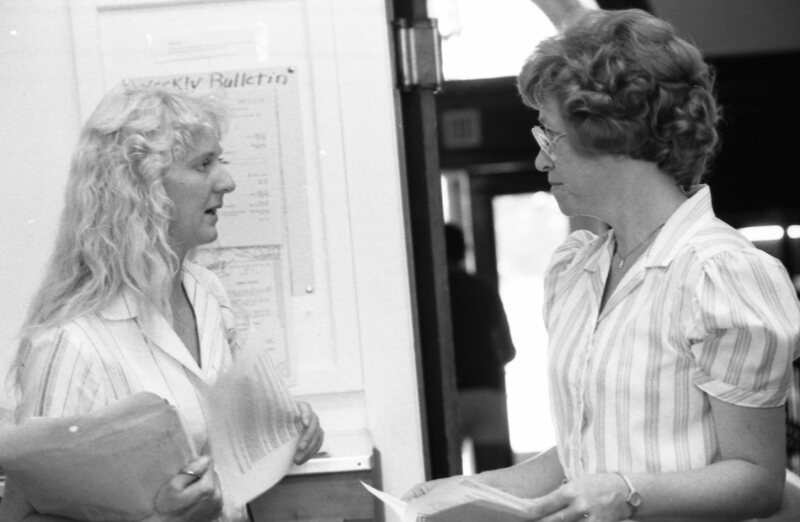 1986 Employees, Discussion 02