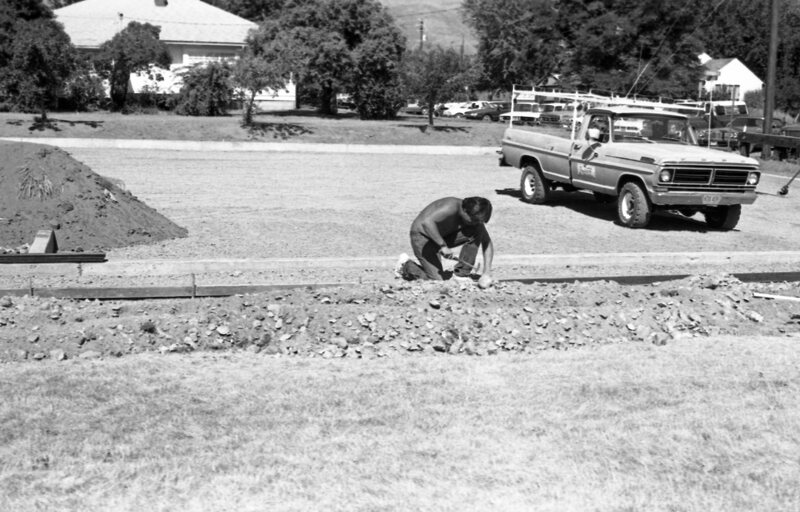 1988 Campus Land Development, Badgley Hall Parking Lot 07