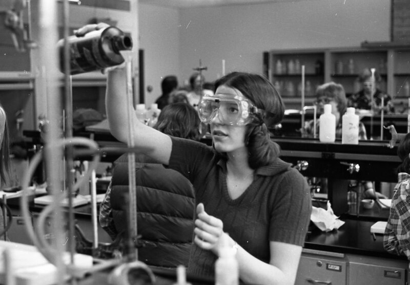 1977 Classroom, Chemistry Lab 10