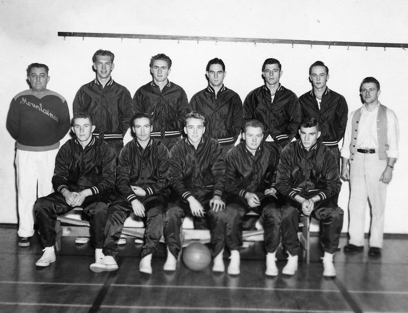 1948-49 Basketball Team 2-2