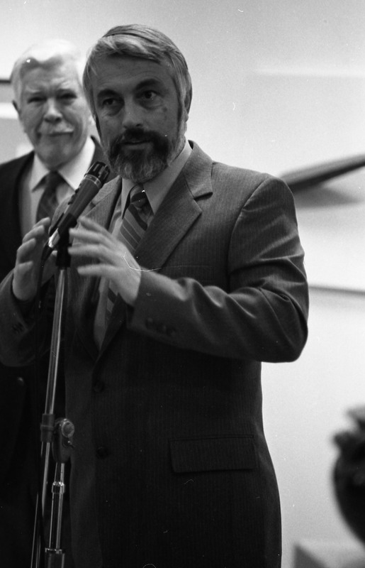 1986 Nightingale Gallery Dedication 16