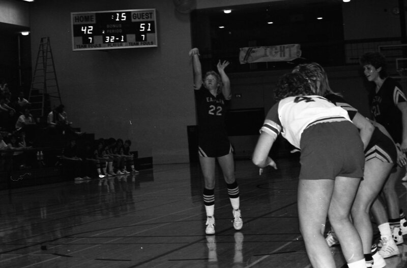 1984 Women's Basketball Action, EOSC vs. Whitman 20
