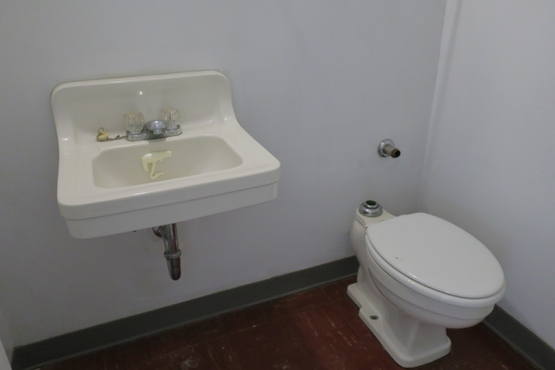 Dorian and Hunt Hall 594