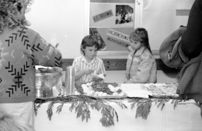 1987 Ackerman Elementary School, Christmas 04