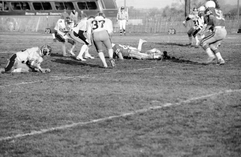 1982 Football Action, November 16th 16