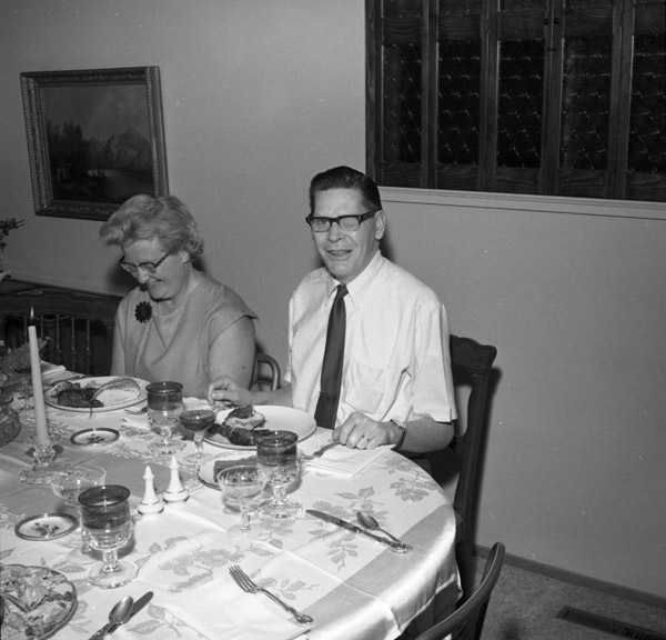 Reunion 1970, Tent Mates 4