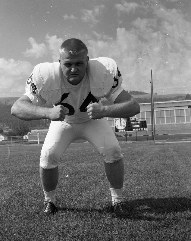 1968 Football Player 09