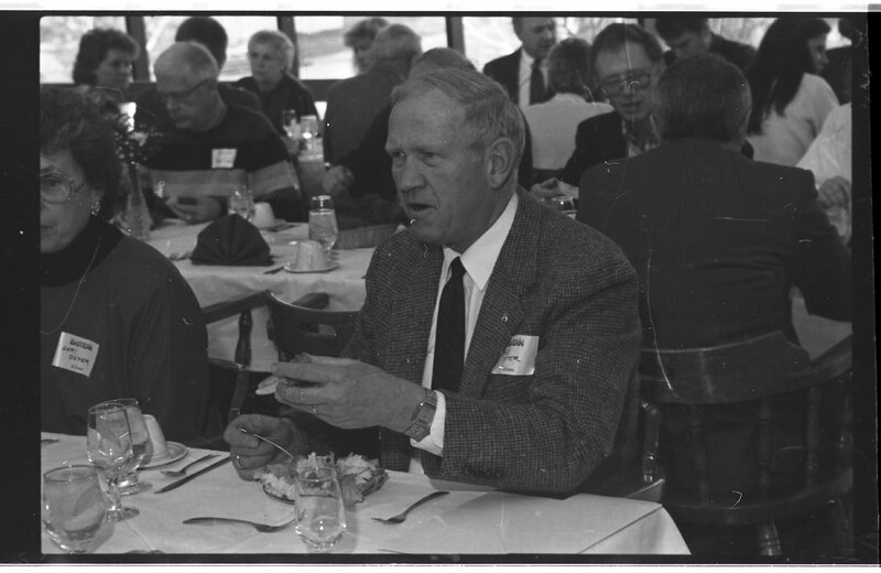 1990 Foundation Dinner 09