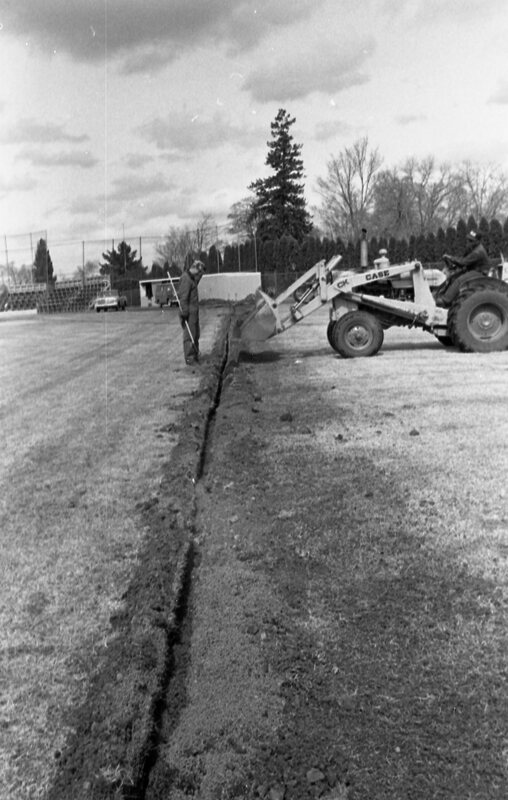 1985 Baseball Field, Scoreboard Installation 04