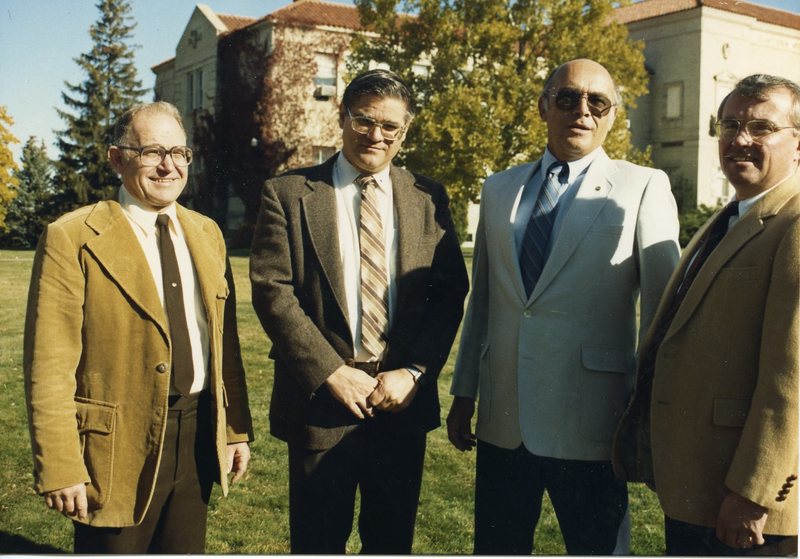 80's Employees, Administration 1-7