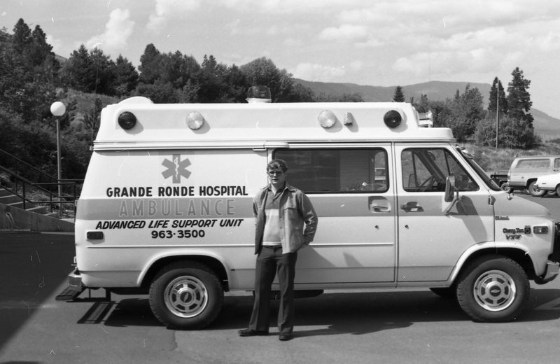 1980 Student, Ambulance Service 03