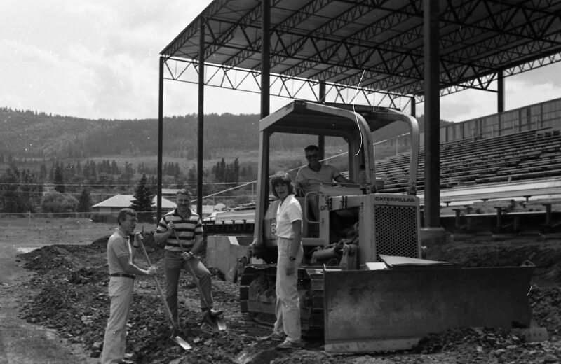 1984 Stadium Construction 19