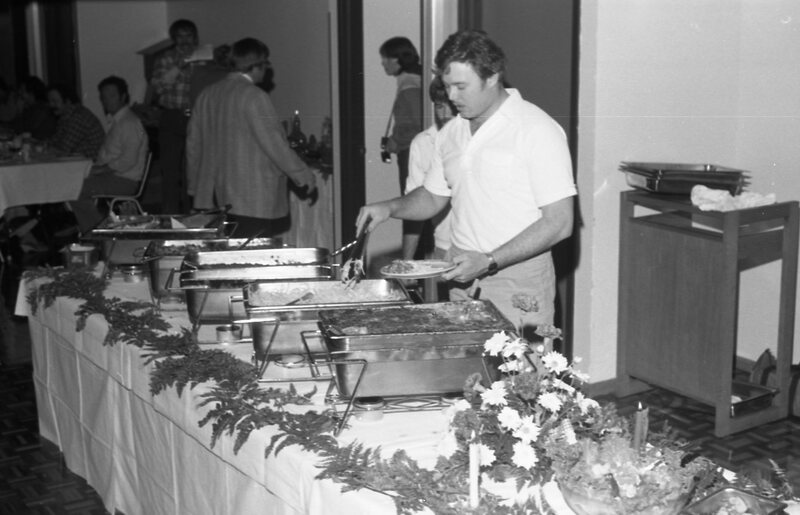 1983 Faculty & Staff Lunch 06