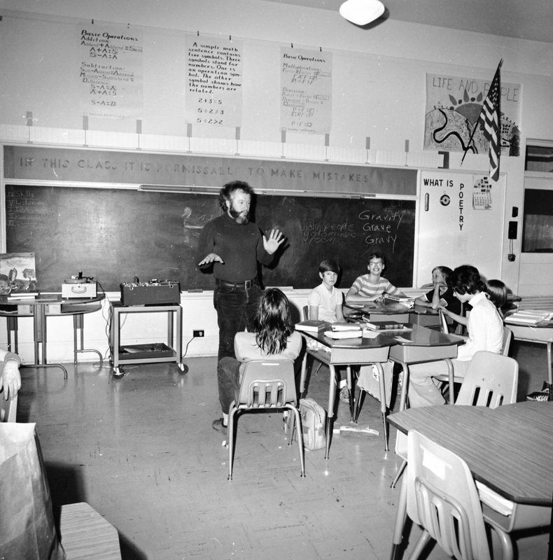 1974 Ackerman Elementary School, Classroom 01