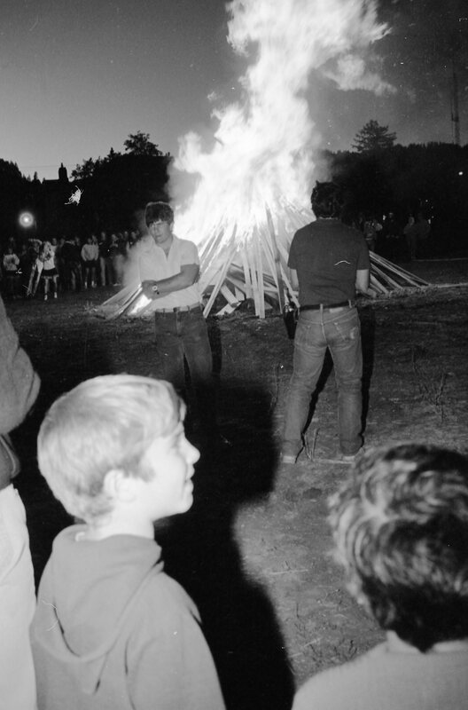1987 Homecoming Bonfire 07
