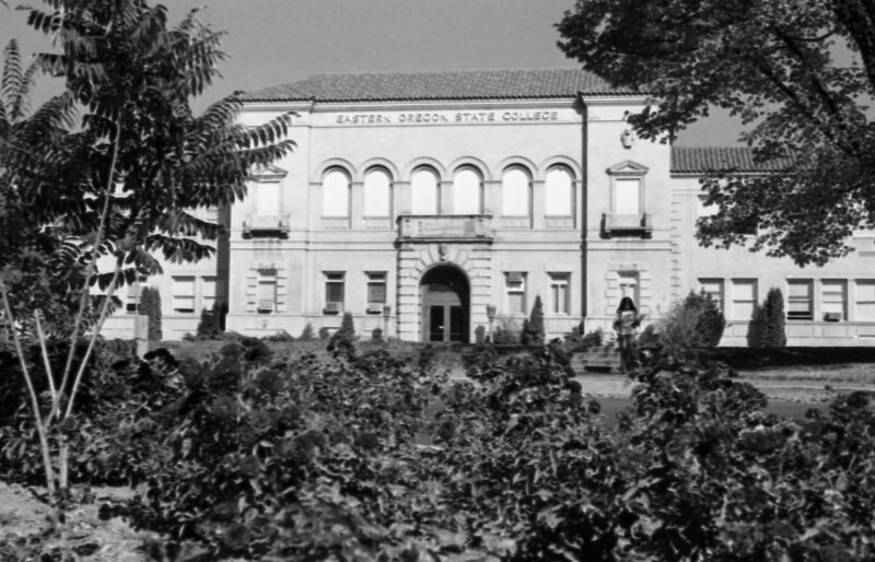 1978 Inlow Hall 02