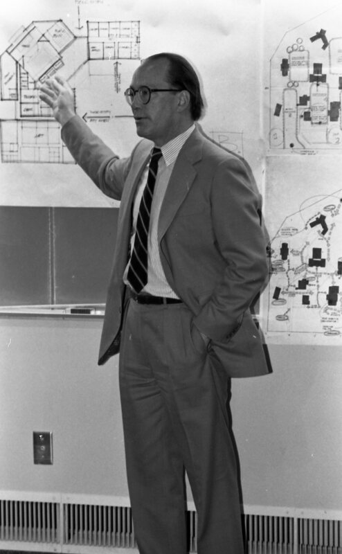 1987 Loso Hall, Planning 02