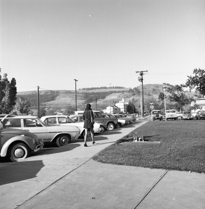 1973 Student, Walking