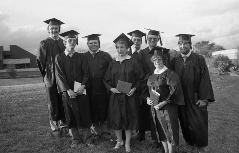 1985 Graduates, Outdoors 04