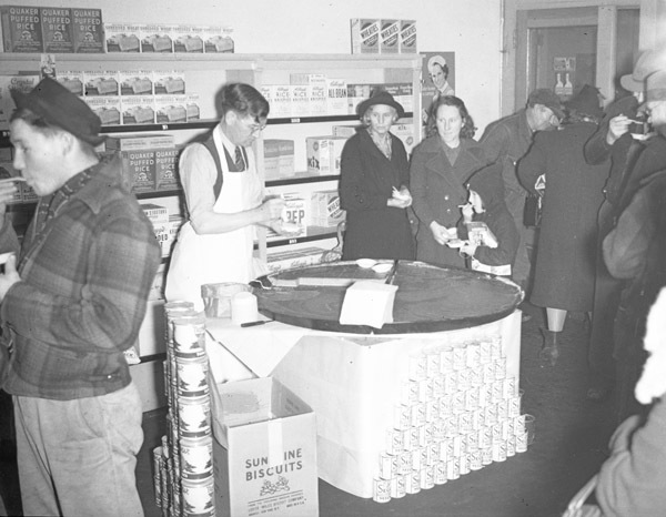 Store Interiors, Pie Promotion 2