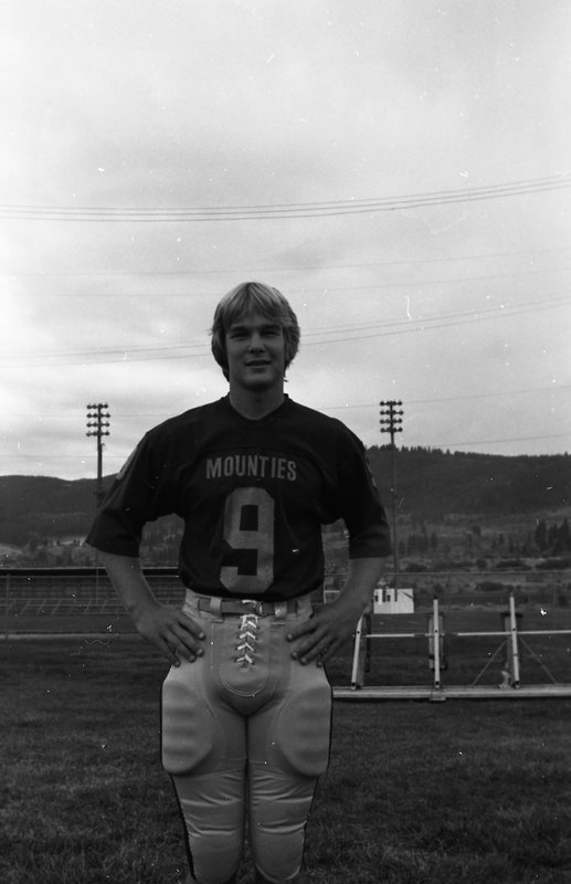1980 Football Player, Portraits 06