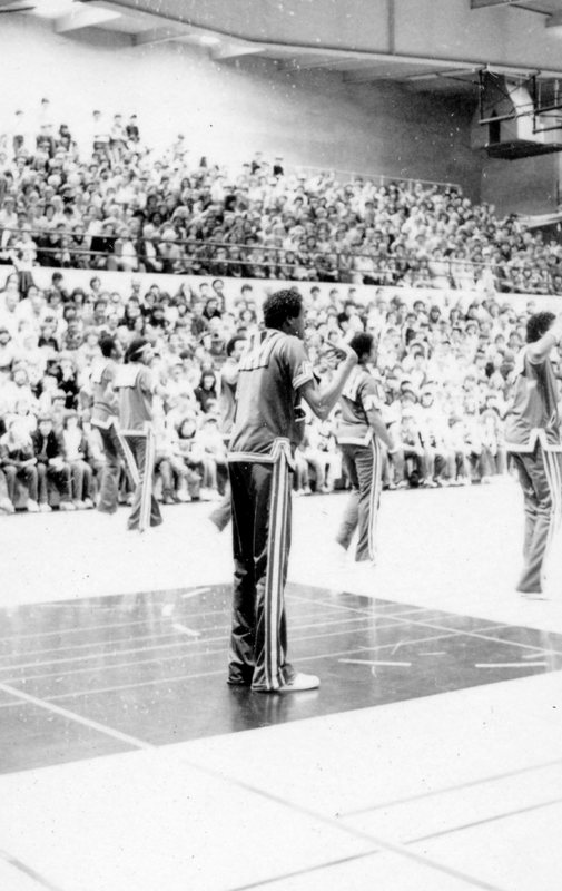 1983 Basketball, Harlem Globetrotters 01