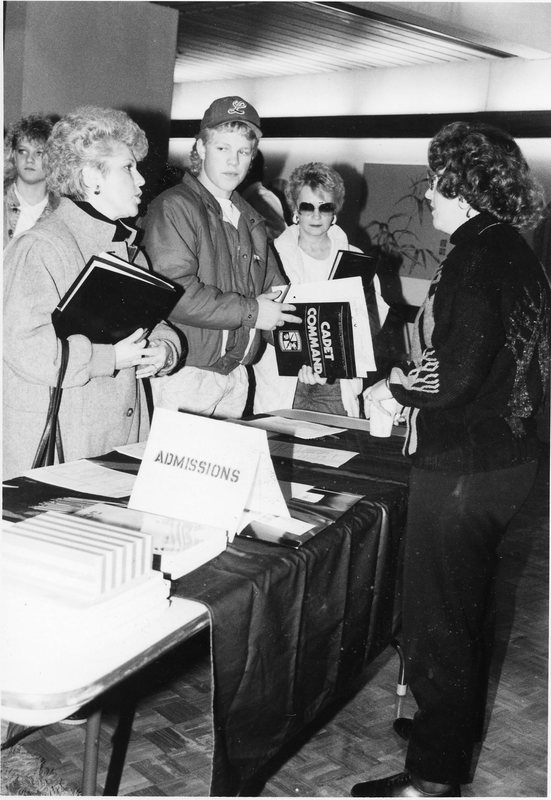 1990 Orientation, Admissions 01