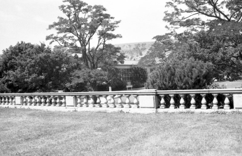 1986 Campus Railing