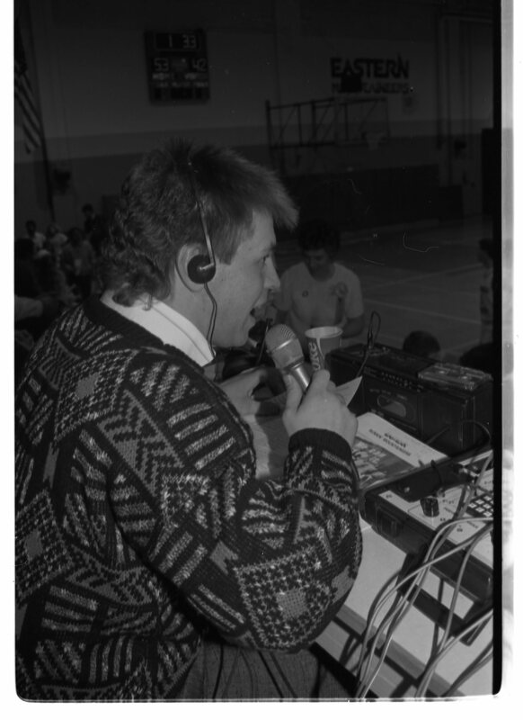 1990 Sports Reporter 06