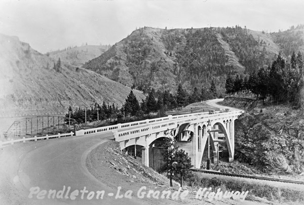 La Grande - Pendleton Highway