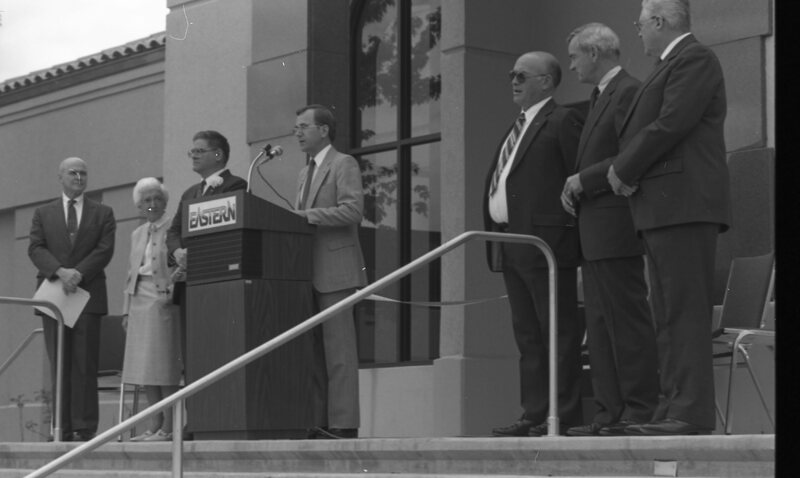 1990 Loso Hall Dedication 16