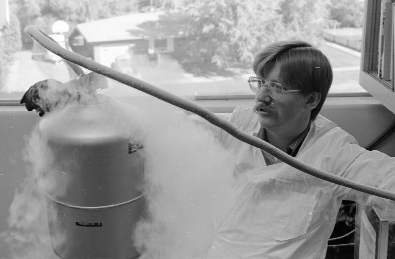 1975 Science, Physics Student 05