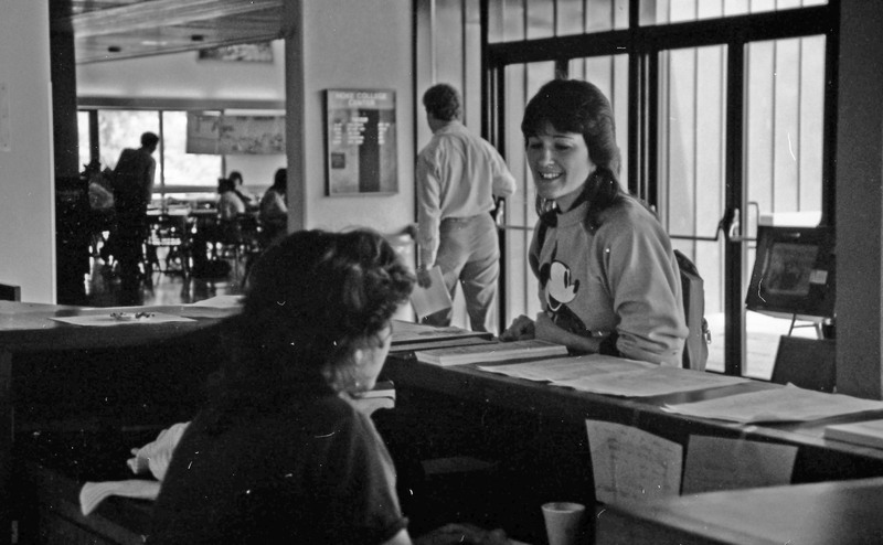 1985 Hoke Information Counter 02