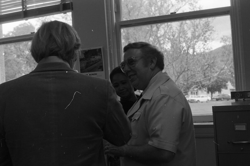 1984 Employees, Party 02