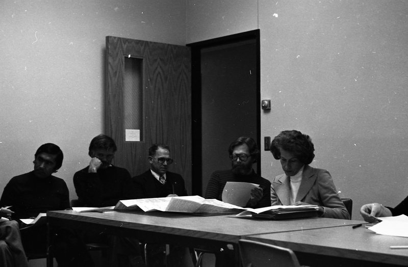 1979 Employees, Meeting 13