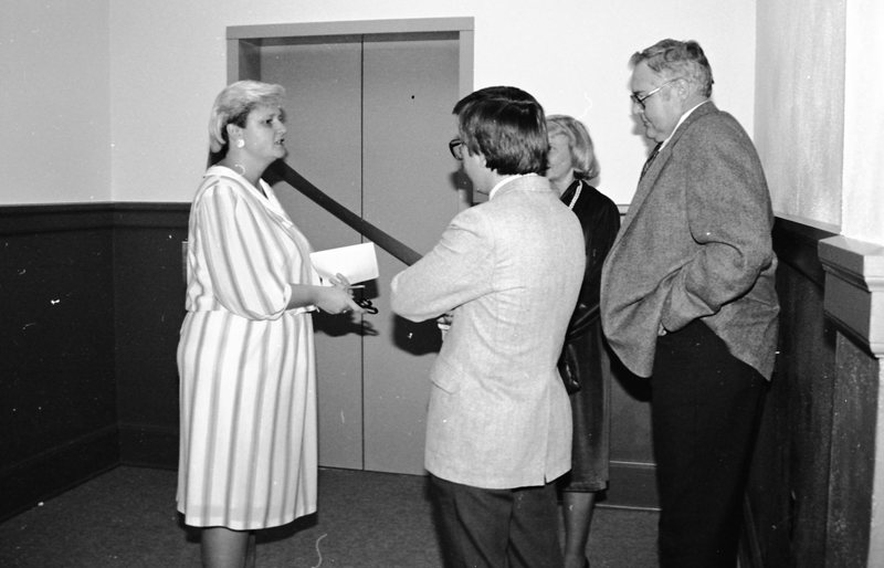 1986 New Elevator at Inlow Hall, Dedication 01