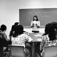 1975 Languages, Bilingual Studies 25