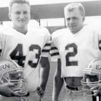 1988 Football Players, Pair