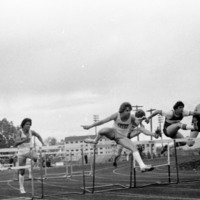 1983 Track, Hurdles 02