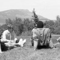 1986 Students, Outdoors in May 03