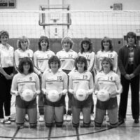 1983 Volleyball Team 05