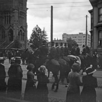 Portland, Parade 11