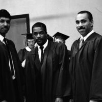 1986 Graduates 02