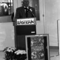 1990 Loso Hall Gallery Dedication 01