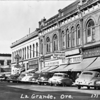 La Grande, Street Scene 39