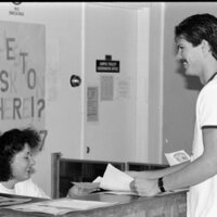 1991 Hoke Hall, Information Counter 02
