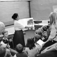 1981 Ackerman Elementary Classroom, Micronesian Program 19