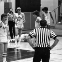 1983 Men's Basketball, EOSC vs. Idaho State, Action 04