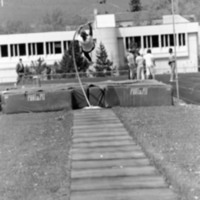 1986 Track Meet, Pole Vault 05